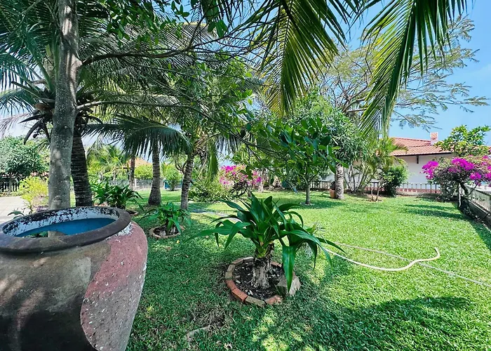 Domaine Mũi Né Travel Biệt thự