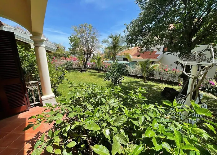 Biệt thự Domaine Mũi Né Travel