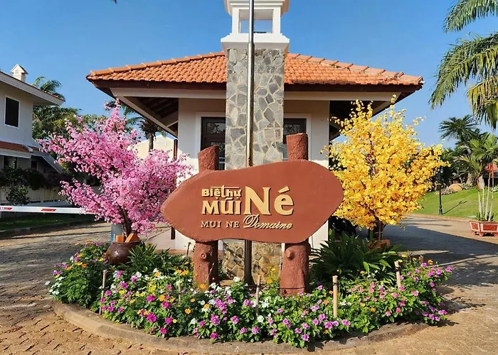 Domaine Mũi Né Travel *
